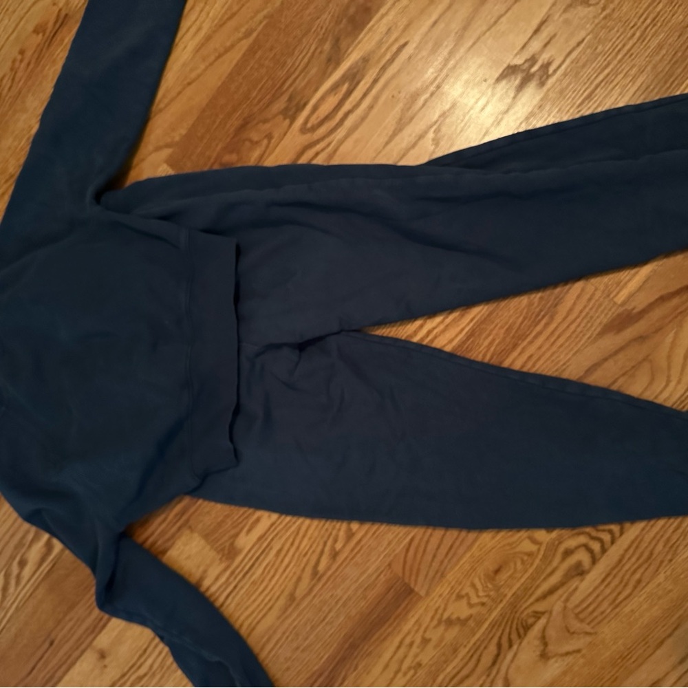 ARITZIA TNA Navy Blue Set